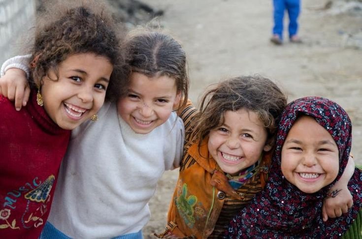 GAMPANG CUKUP, GAMPANG BAHAGIA