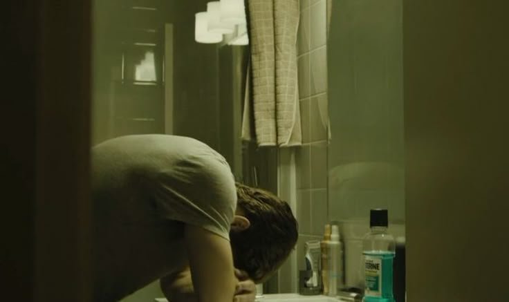 SEBENTAR LAGI.. TAHAN SEBENTAR LAGI