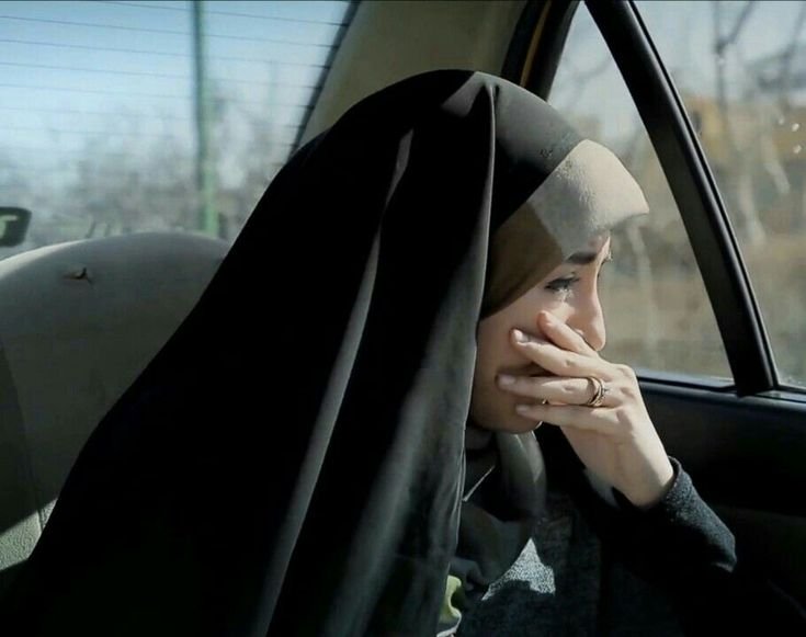 BAHAYA KECEWANYA SEORANG WANITA