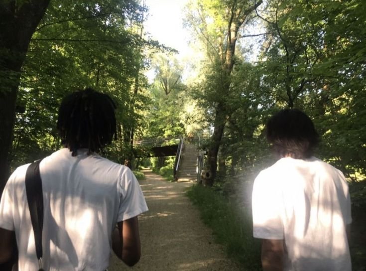 ENGGAK ENAKAN ITU MEMBAHAYAKAN