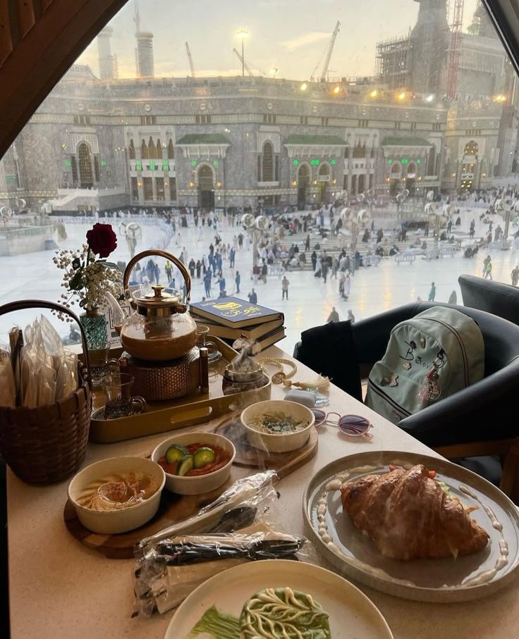 BERJALAN DENGAN SI KAYA