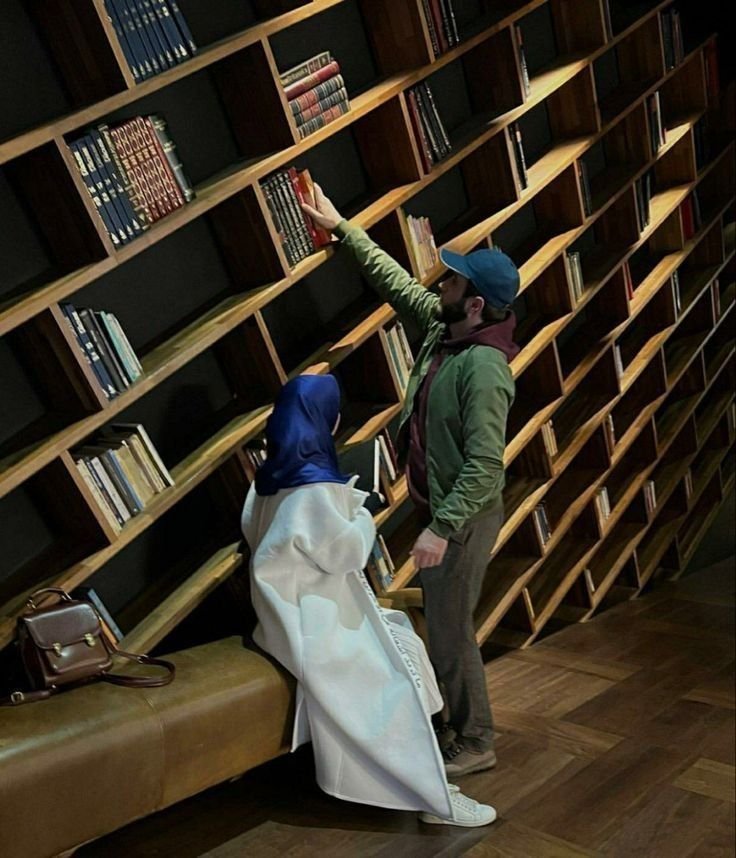 JANGAN SAMPAI TERLALU HEBAT