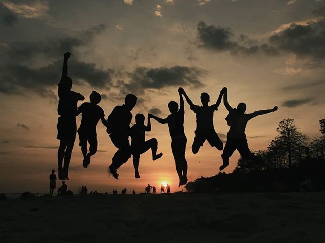 BETAPA MUDAHNYA BAHAGIA