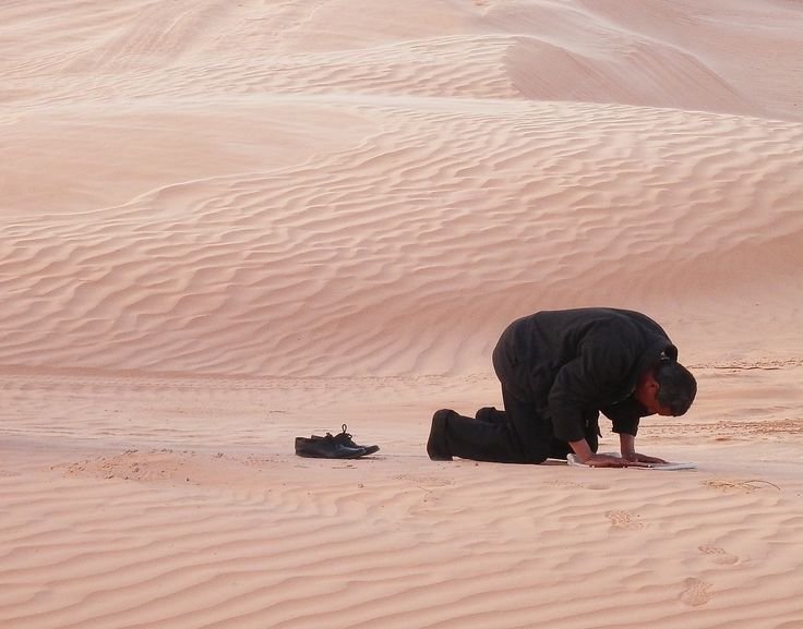 DIPAKSA TUNDUK SUJUD